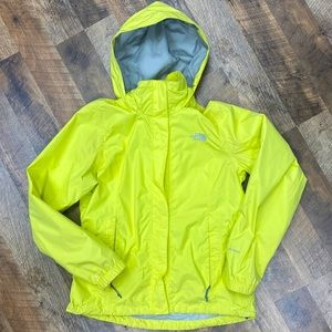 Women’s THE NORTH FACE HYVENT LIGHT WEIGHT JACKET SIZE MEDIUM